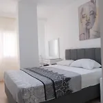 Hotel apartamentowy Cesme Suites *