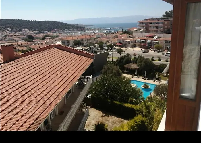 Cesme Suites *
